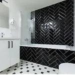 Avantgarde Aparthotel