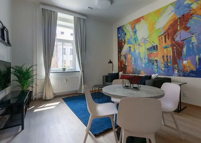 Apartahotel Avantgarde 4*